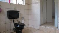 Main Bathroom - 7 square meters of property in Florida