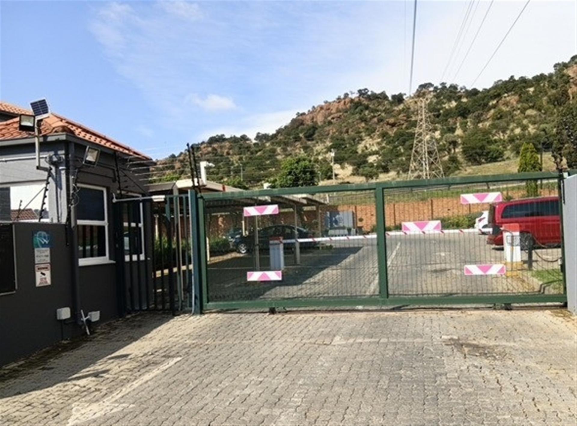 Front View of property in Meyersdal