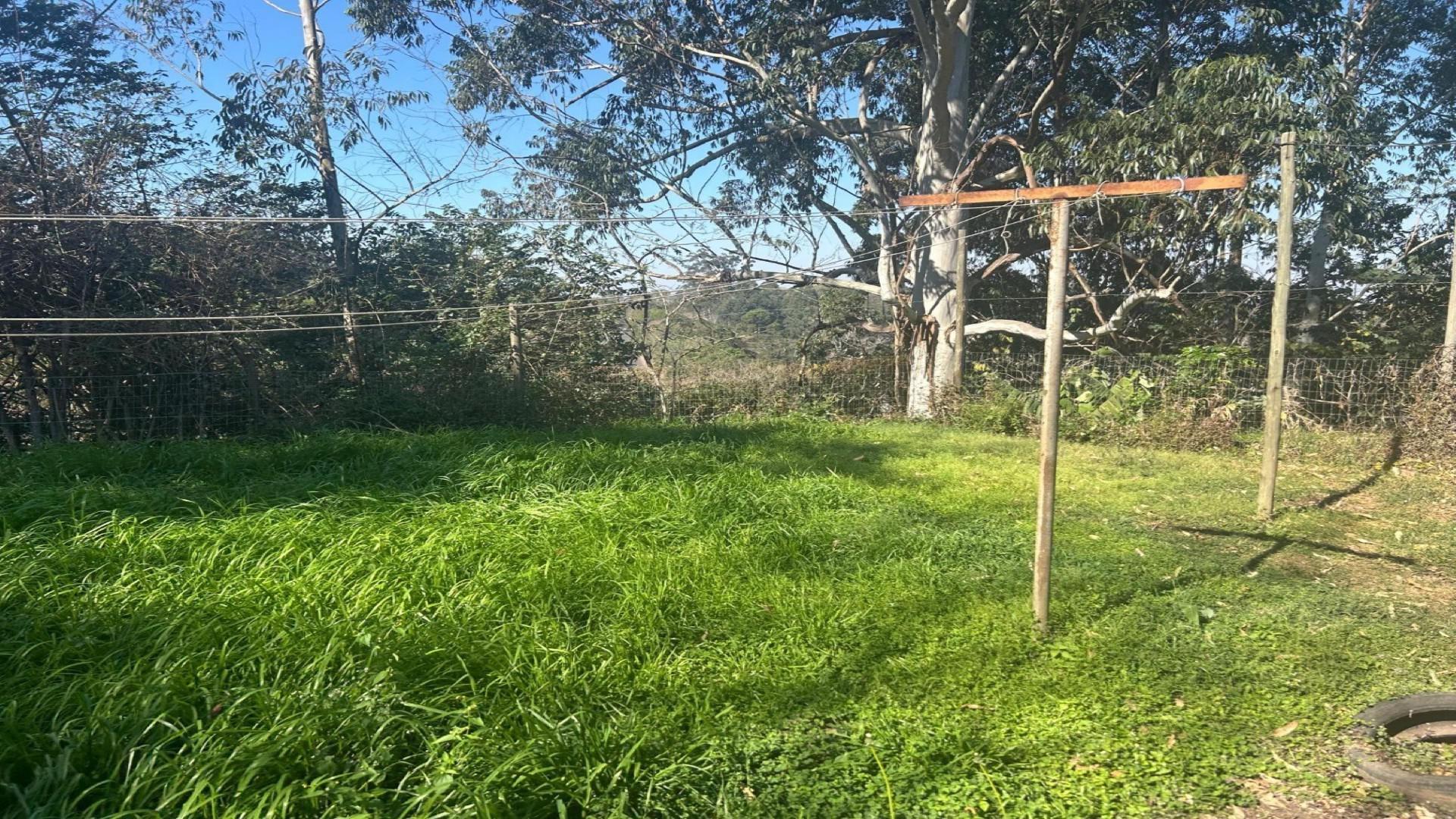 Spaces of property in Crestview