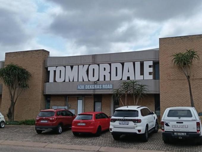 Commercial to Rent in Silvertondale - Property to rent - MR695198