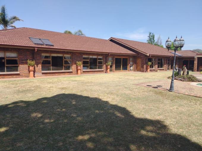 5 Bedroom House for Sale For Sale in Brakpan - MR695212