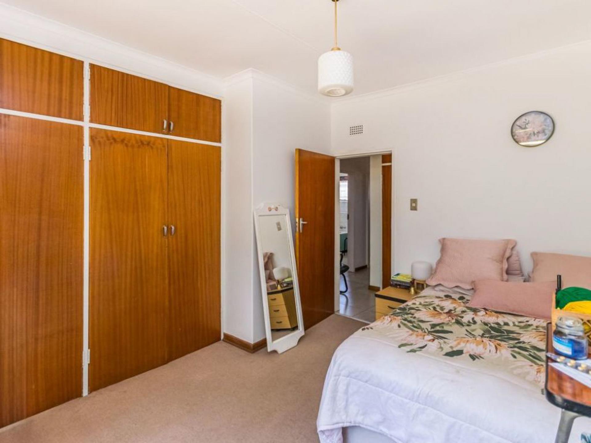  of property in Lyttelton Manor