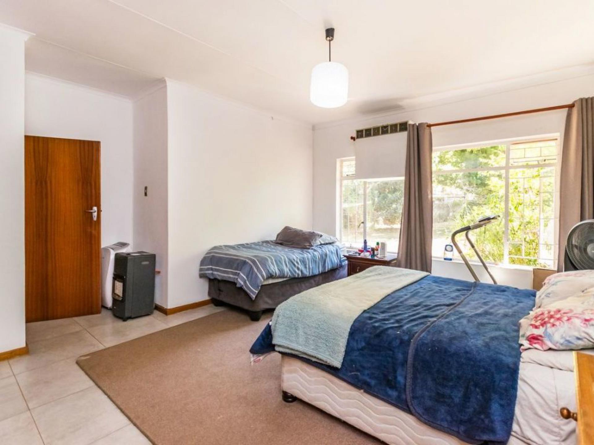  of property in Lyttelton Manor