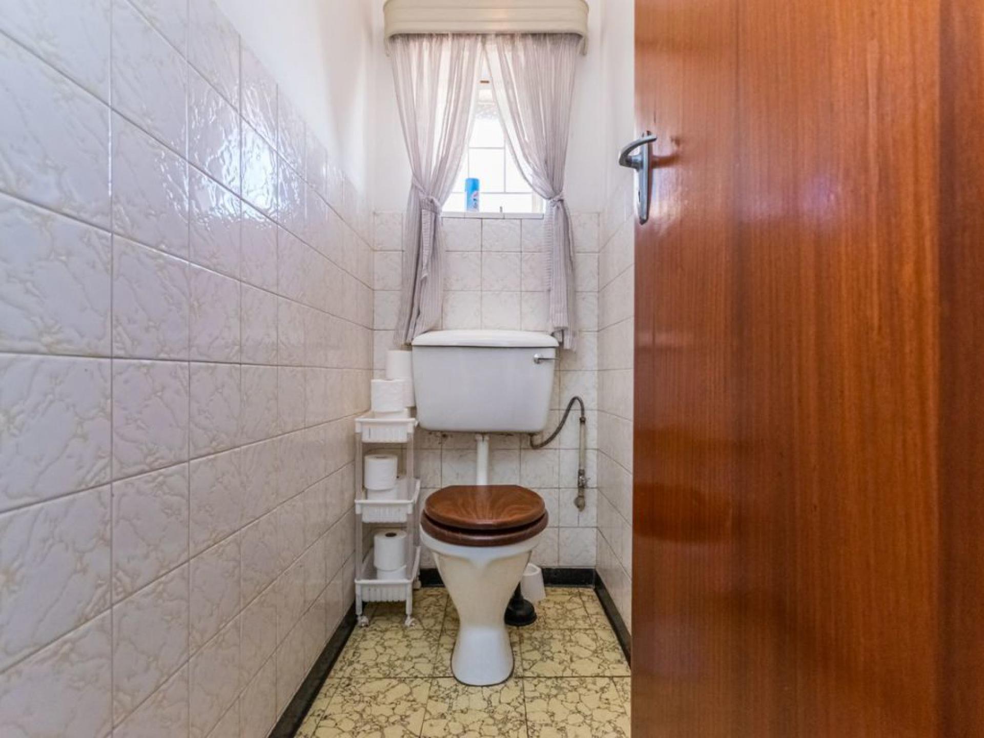  of property in Lyttelton Manor