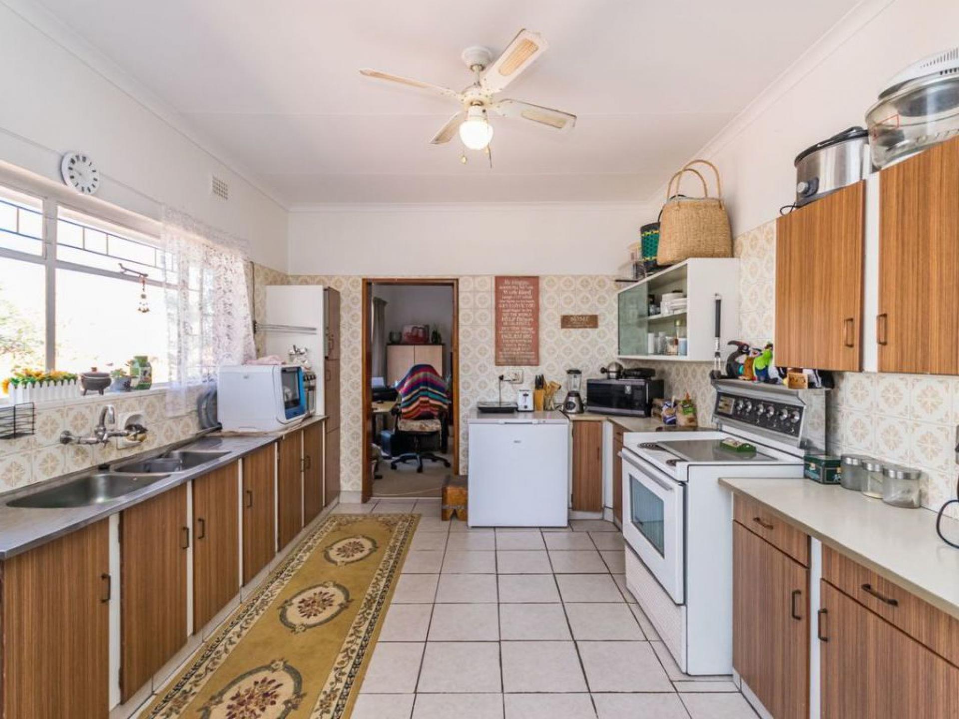  of property in Lyttelton Manor