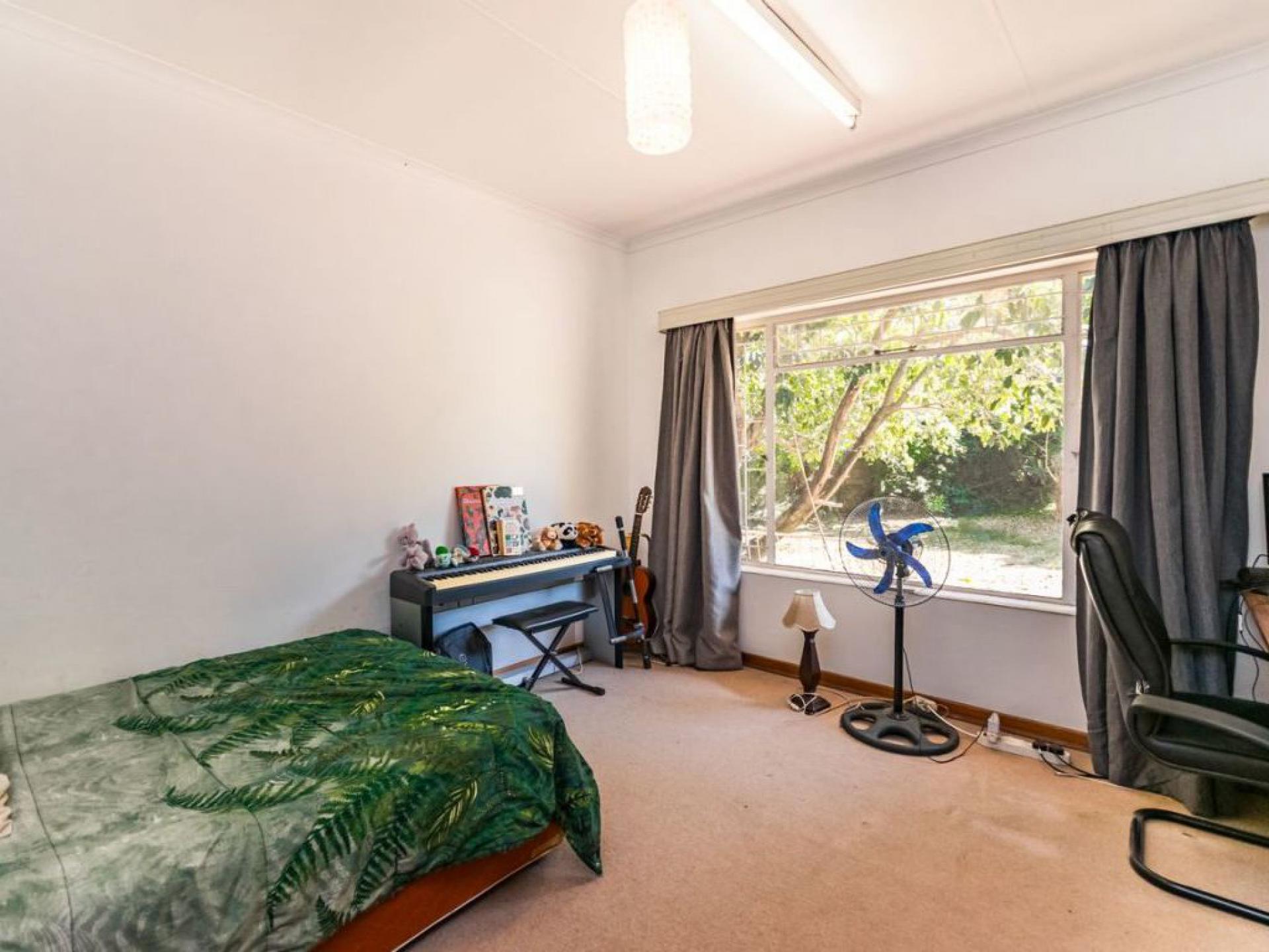  of property in Lyttelton Manor