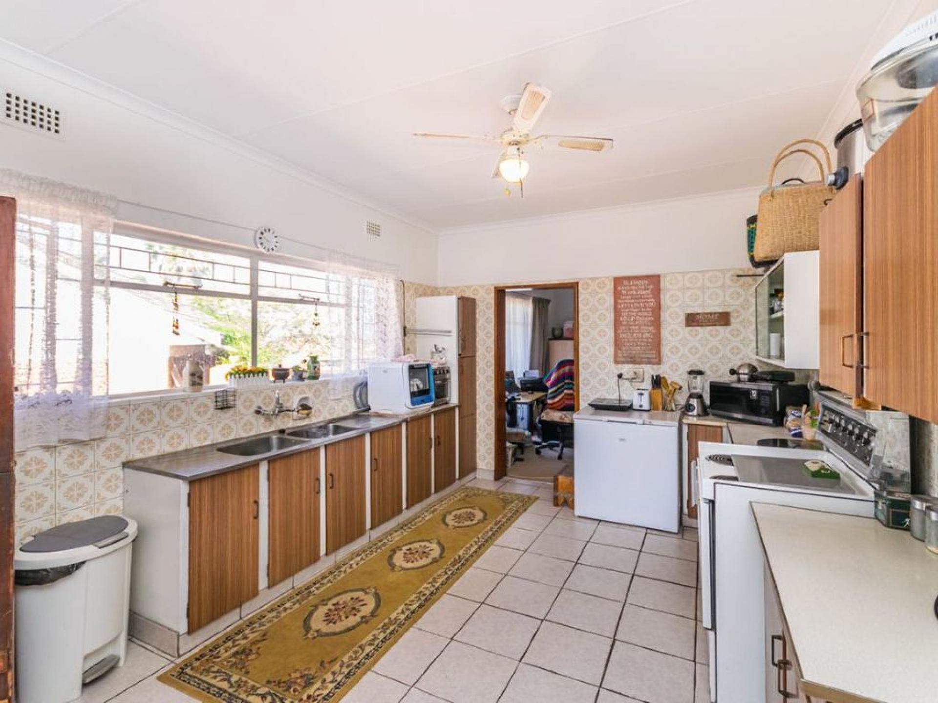  of property in Lyttelton Manor