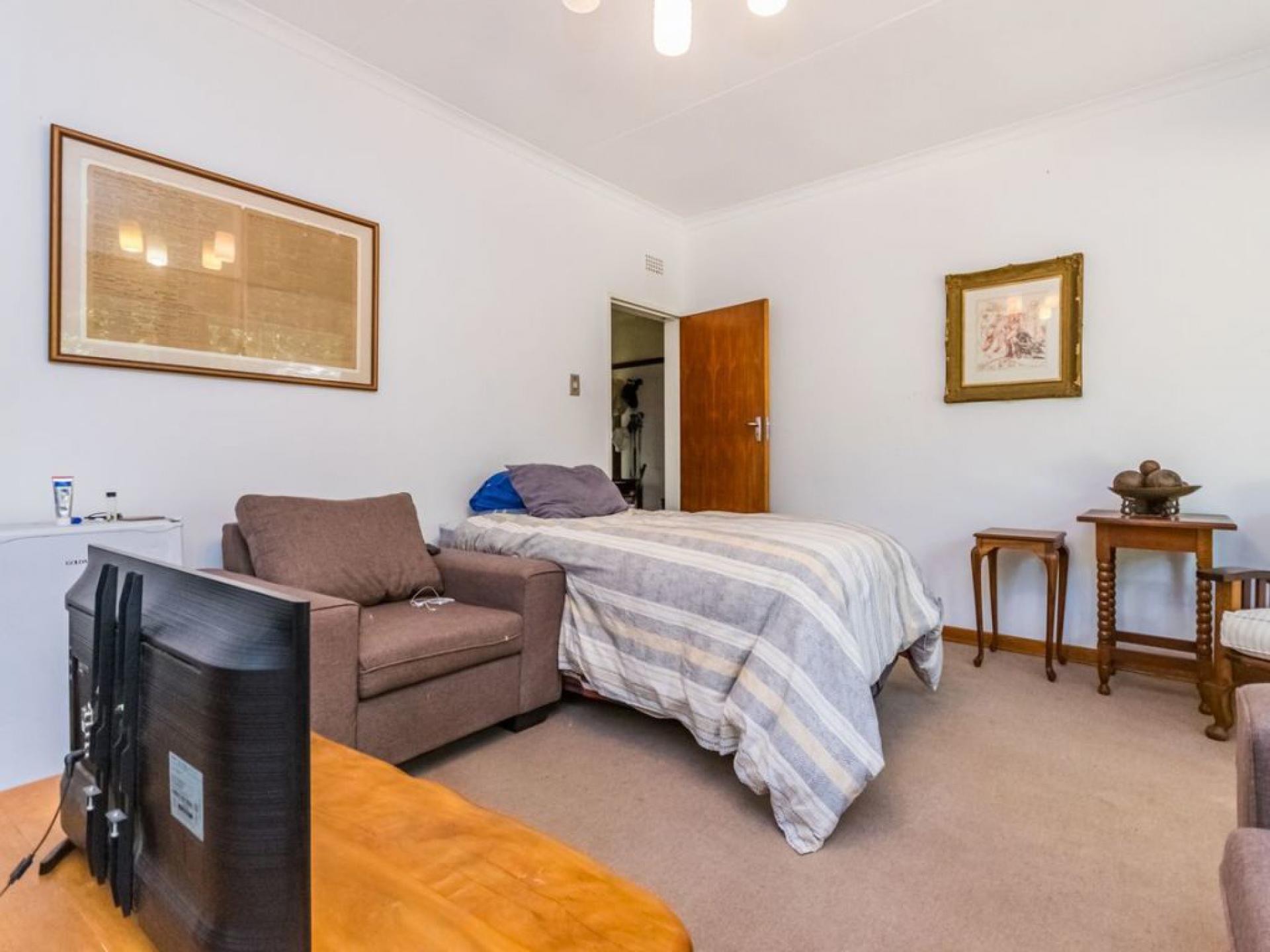  of property in Lyttelton Manor