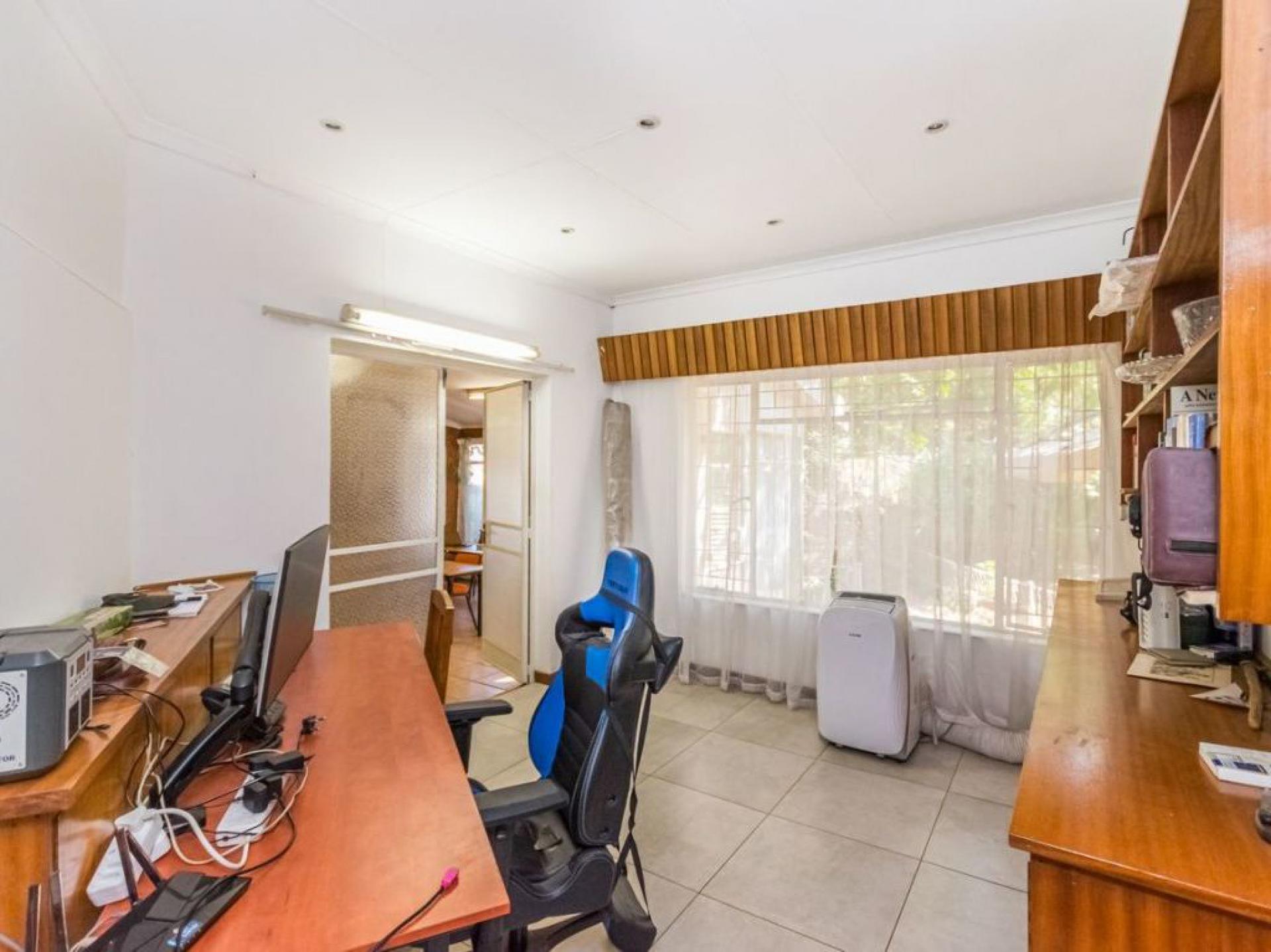  of property in Lyttelton Manor