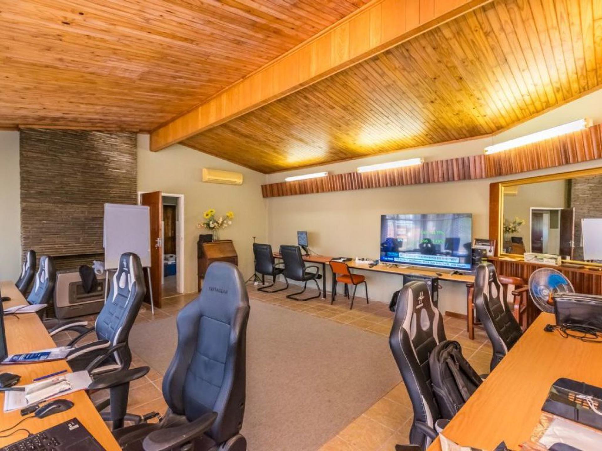  of property in Lyttelton Manor