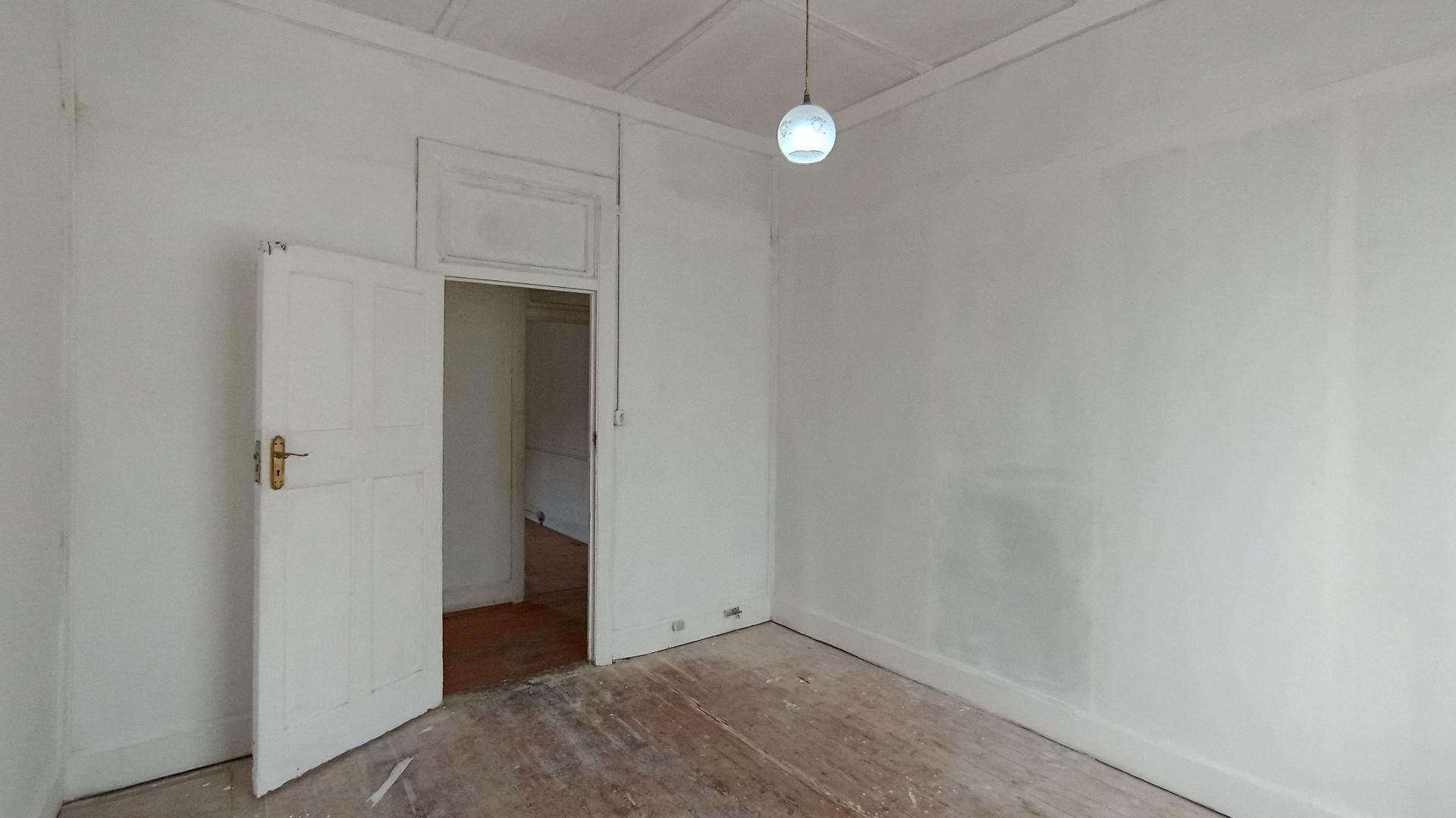 Bed Room 1 - 15 square meters of property in Mount Vernon 