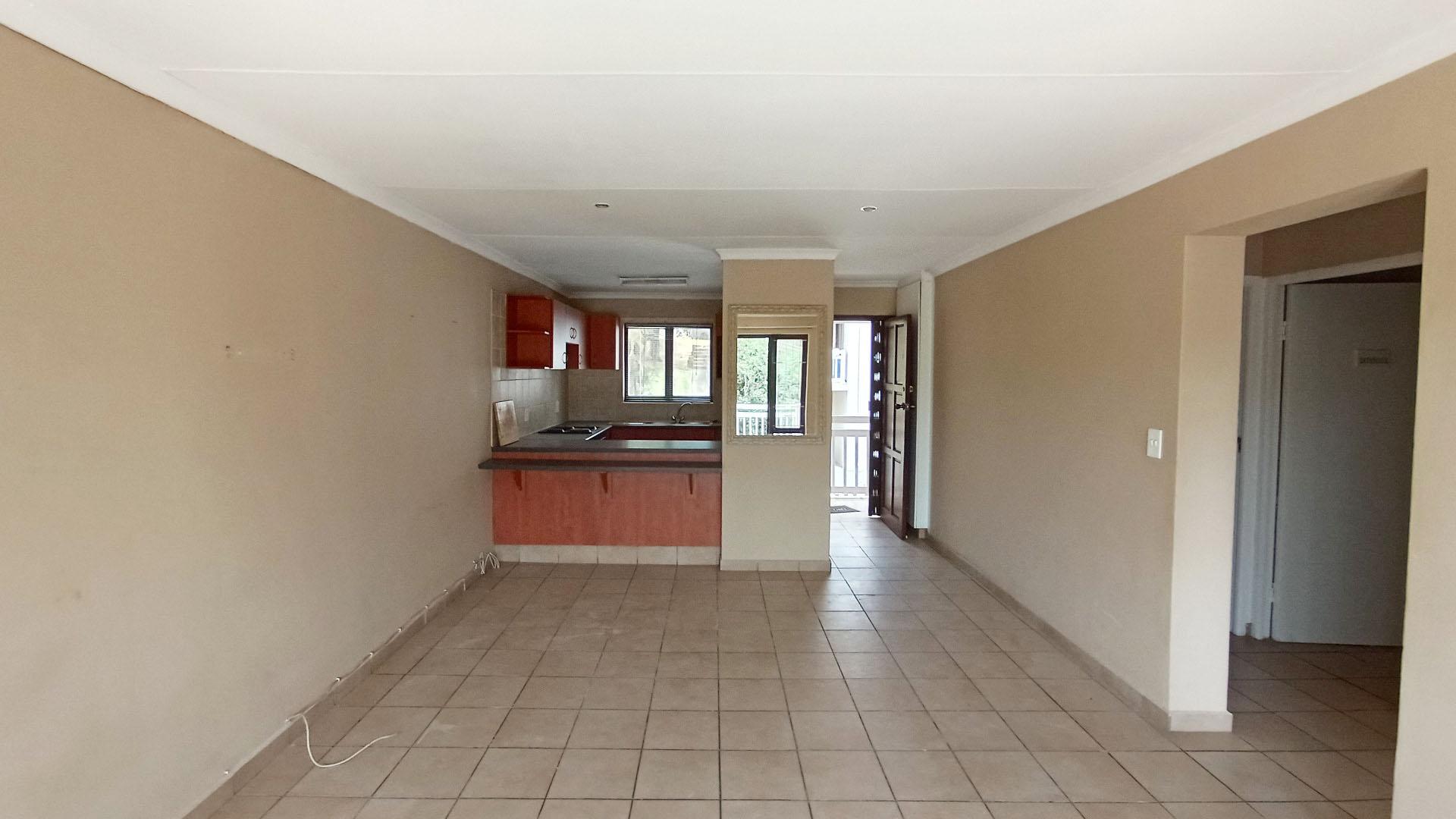 Lounges - 25 square meters of property in Margate