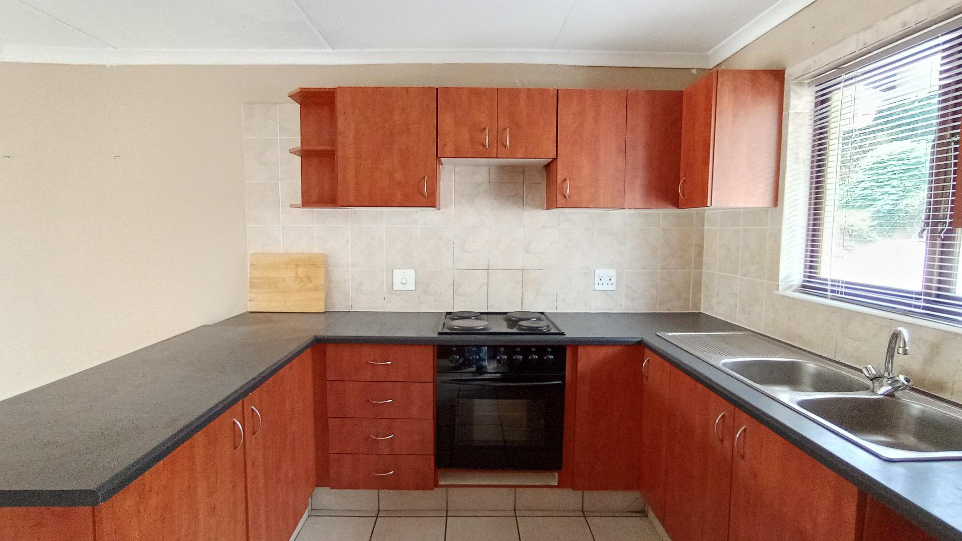 Kitchen - 8 square meters of property in Margate