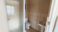 Main Bathroom - 4 square meters of property in Margate