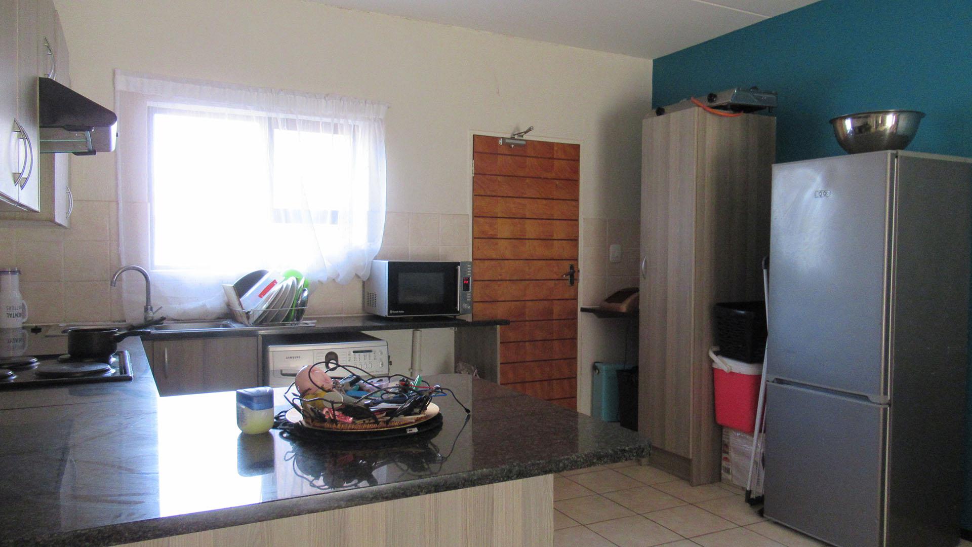 Kitchen - 13 square meters of property in Northwold