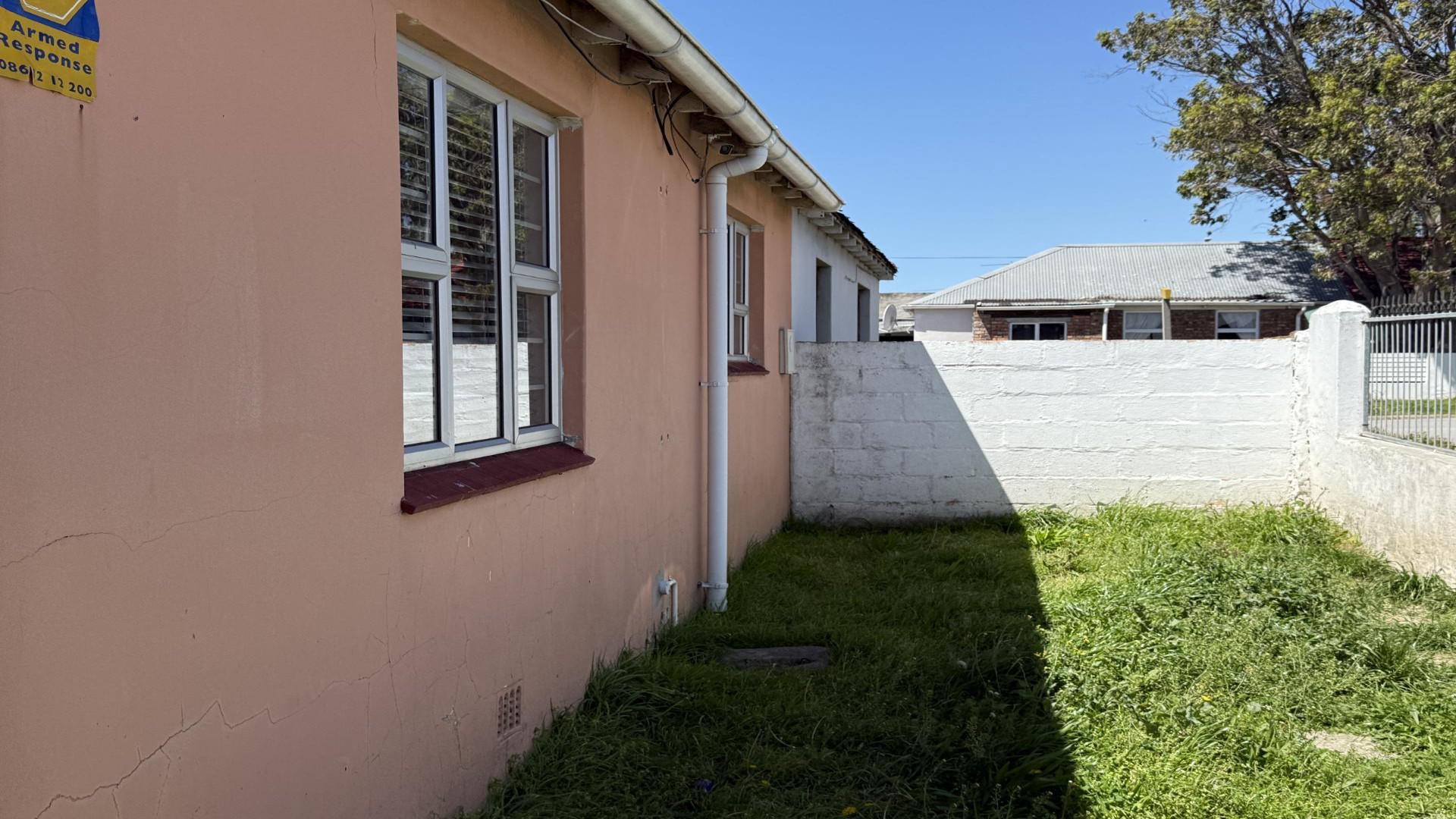 Backyard of property in Kensington - PE