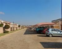 Front View of property in Olievenhoutbos
