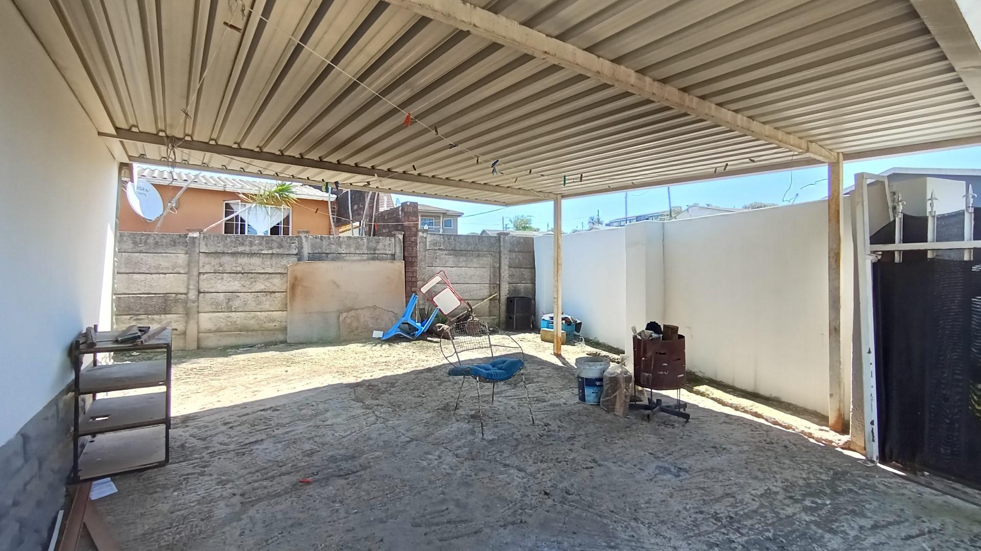 Patio - 9 square meters of property in Woodlands - PMB