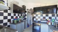 Kitchen - 10 square meters of property in Woodlands - PMB