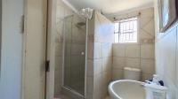 Bathroom 1 - 5 square meters of property in Woodlands - PMB