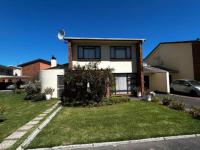  of property in Parow North