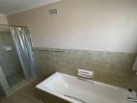  of property in Parow North