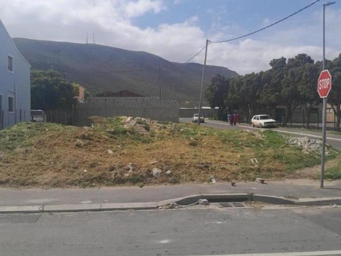 Land for Sale For Sale in Hermanus - MR695400