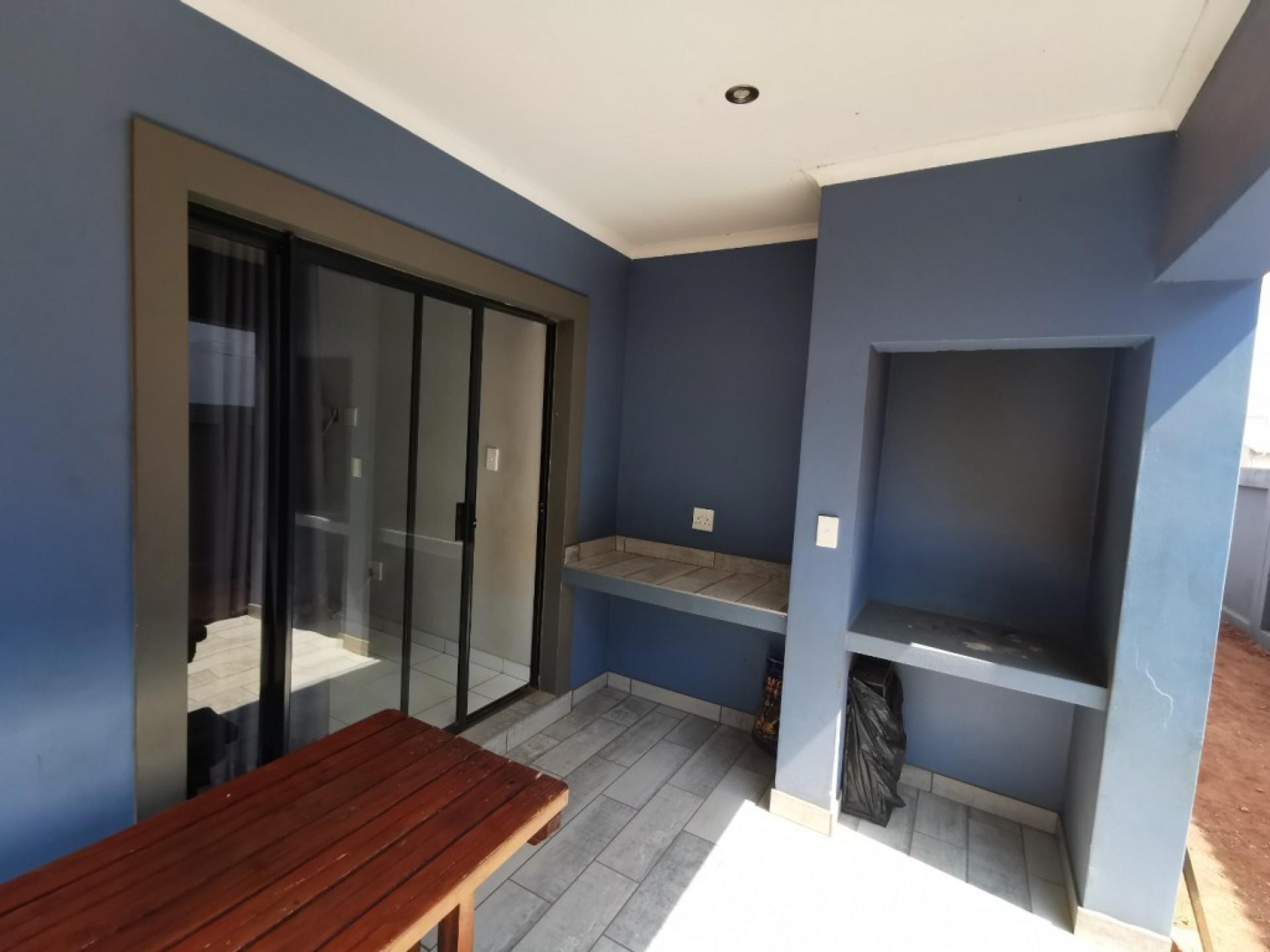  of property in Hesteapark