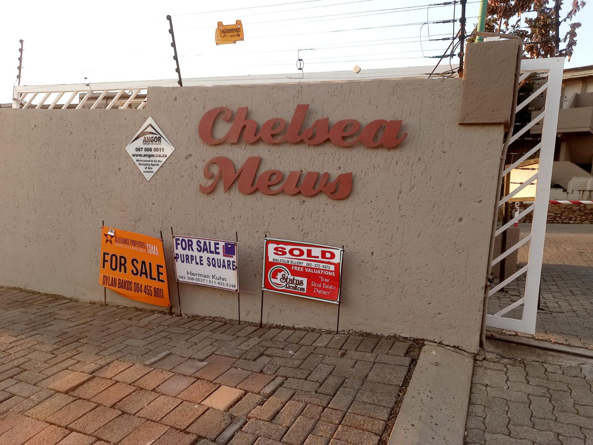  of property in Suideroord