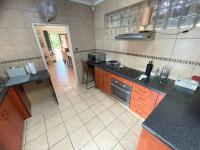  of property in Queenswood