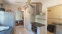 Kitchen - 12 square meters of property in Amanzimtoti 