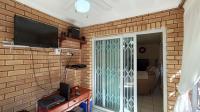 Spaces - 13 square meters of property in Amanzimtoti 