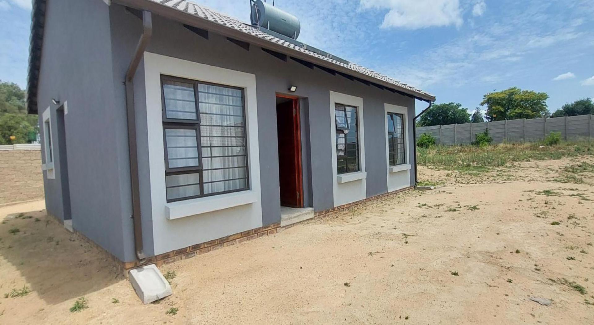 Front View of property in Tirong 