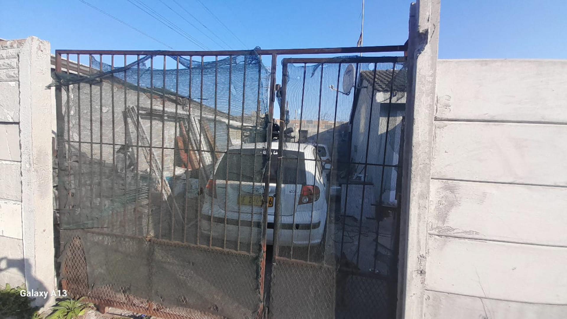  of property in Hanover Park