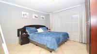 Main Bedroom of property in Witpoort