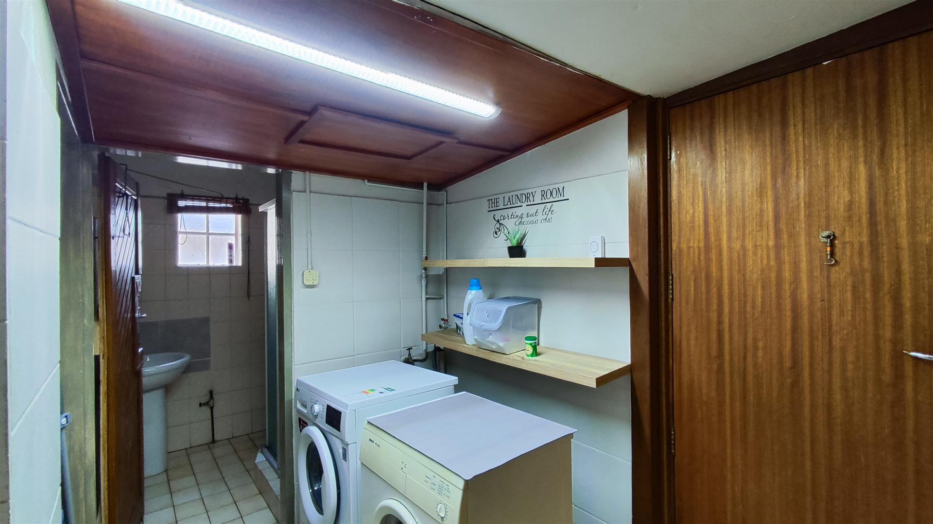 Spaces - 27 square meters of property in Three Rivers