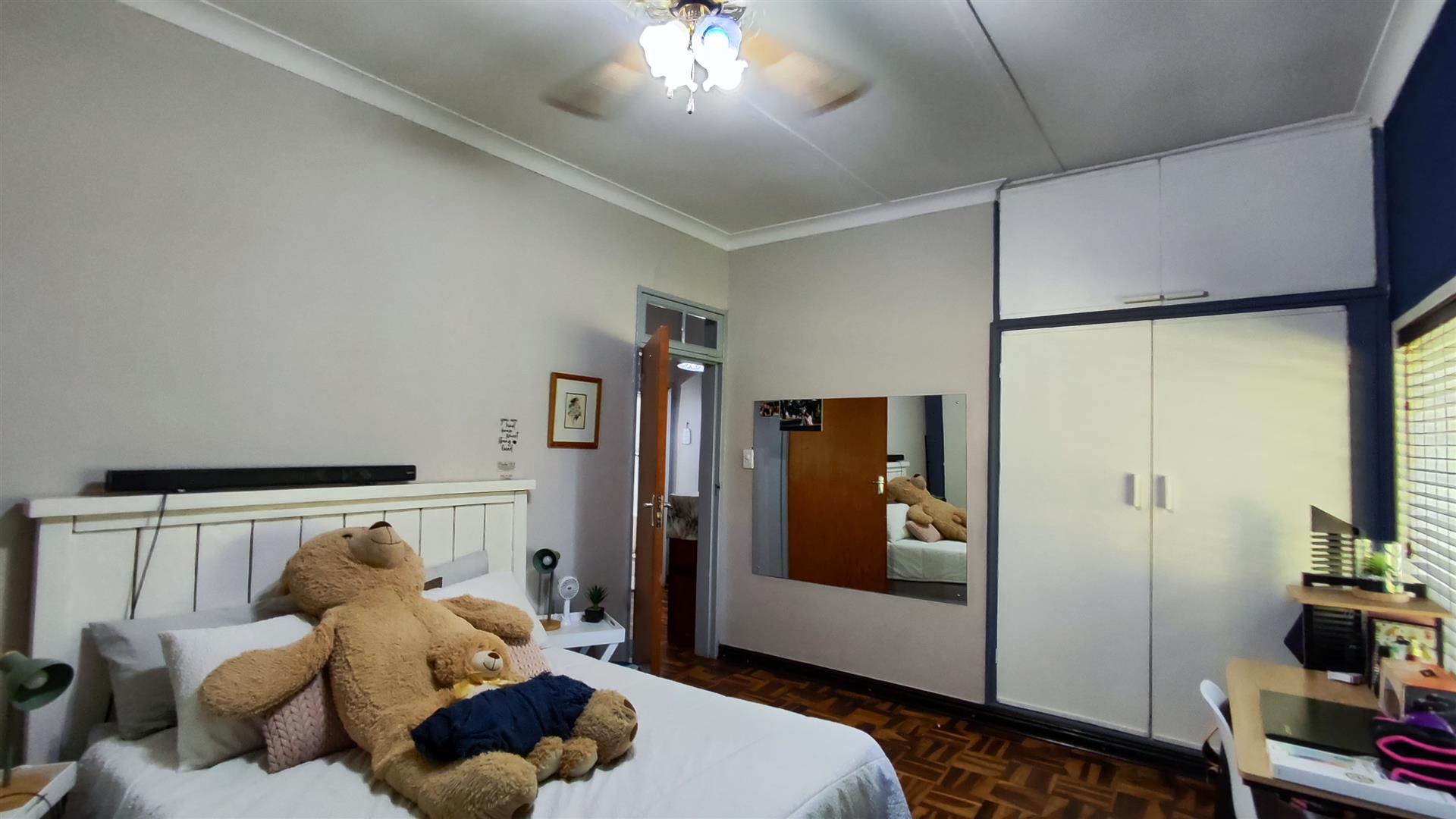 Bed Room 4 - 19 square meters of property in Three Rivers