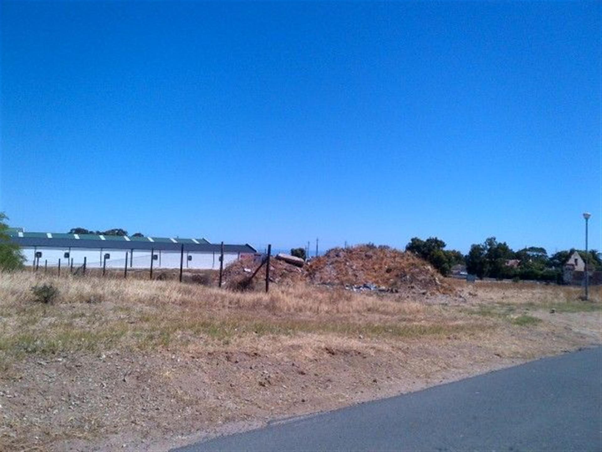 Front View of property in St Helena Bay