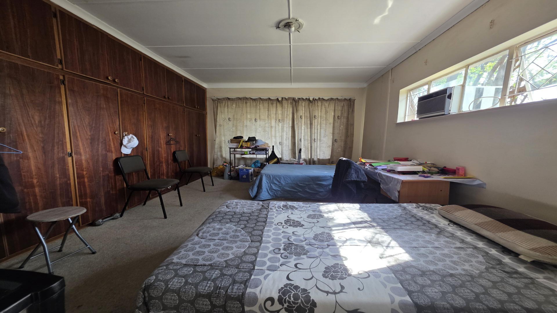 Bed Room 1 of property in Bloemfontein