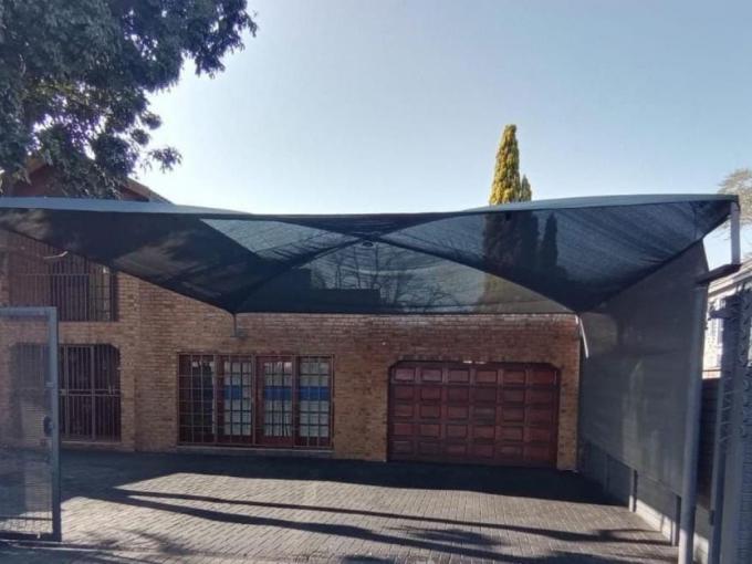 Commercial for Sale For Sale in Rustenburg - MR695500