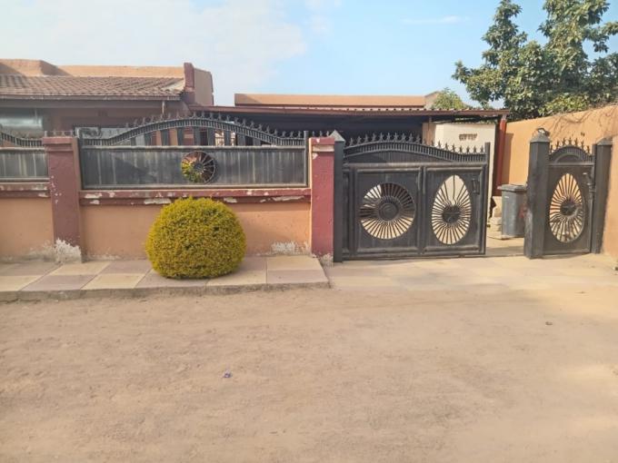 4 Bedroom House for Sale For Sale in Soshanguve - MR695542