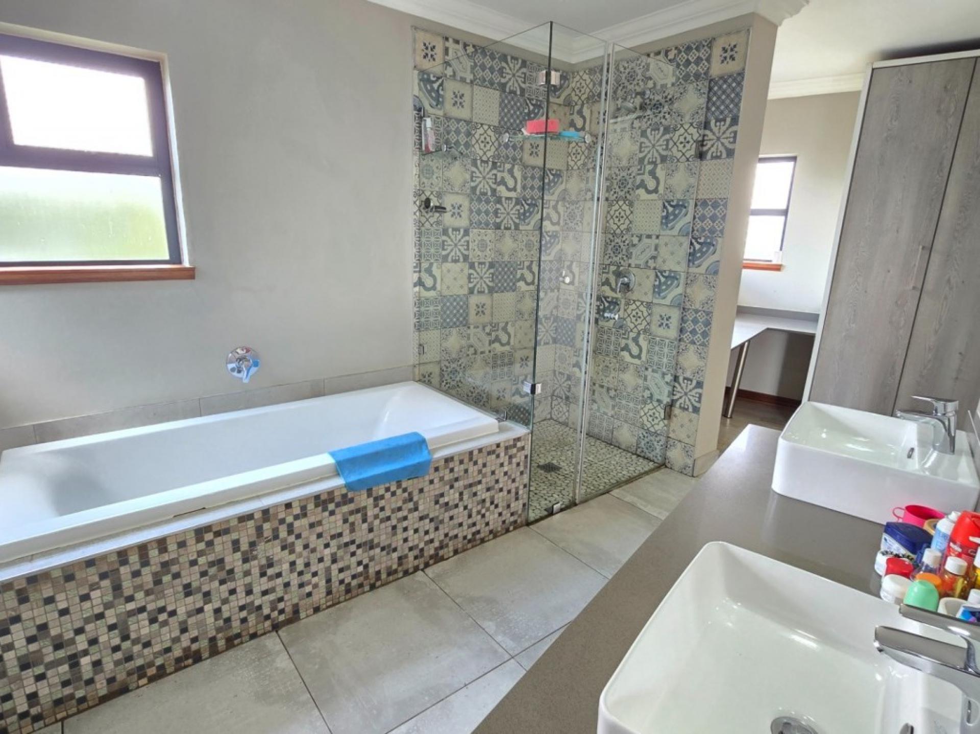  of property in Midstream Estate