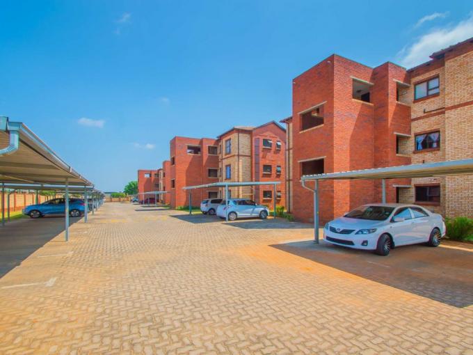 2 Bedroom Apartment for Sale For Sale in Randpark Ridge - MR695544
