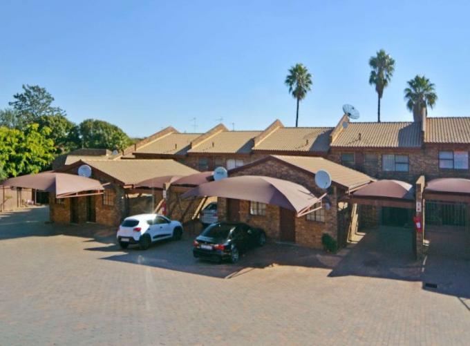 4 Bedroom Duplex for Sale For Sale in Bramley Park - MR695553