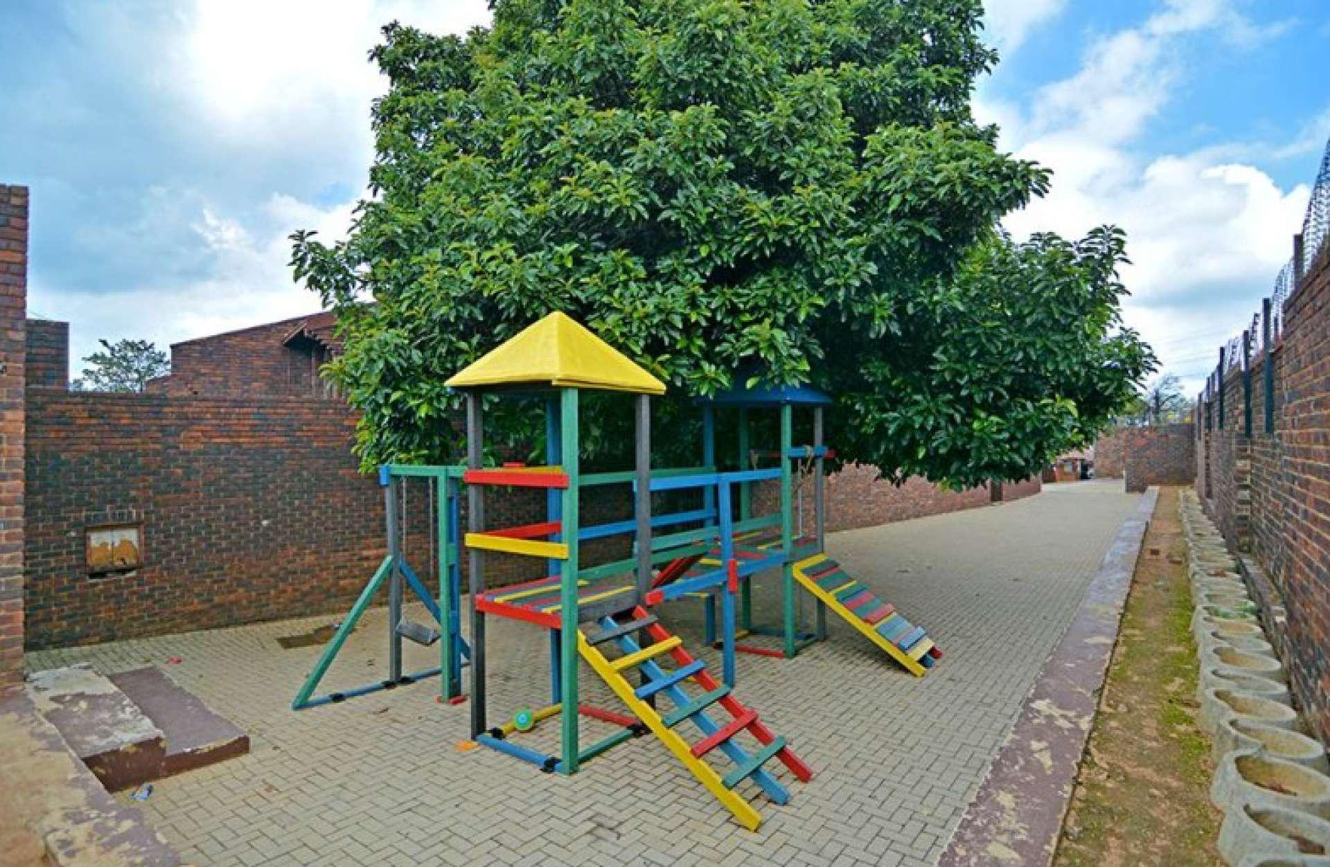  of property in Bramley Park