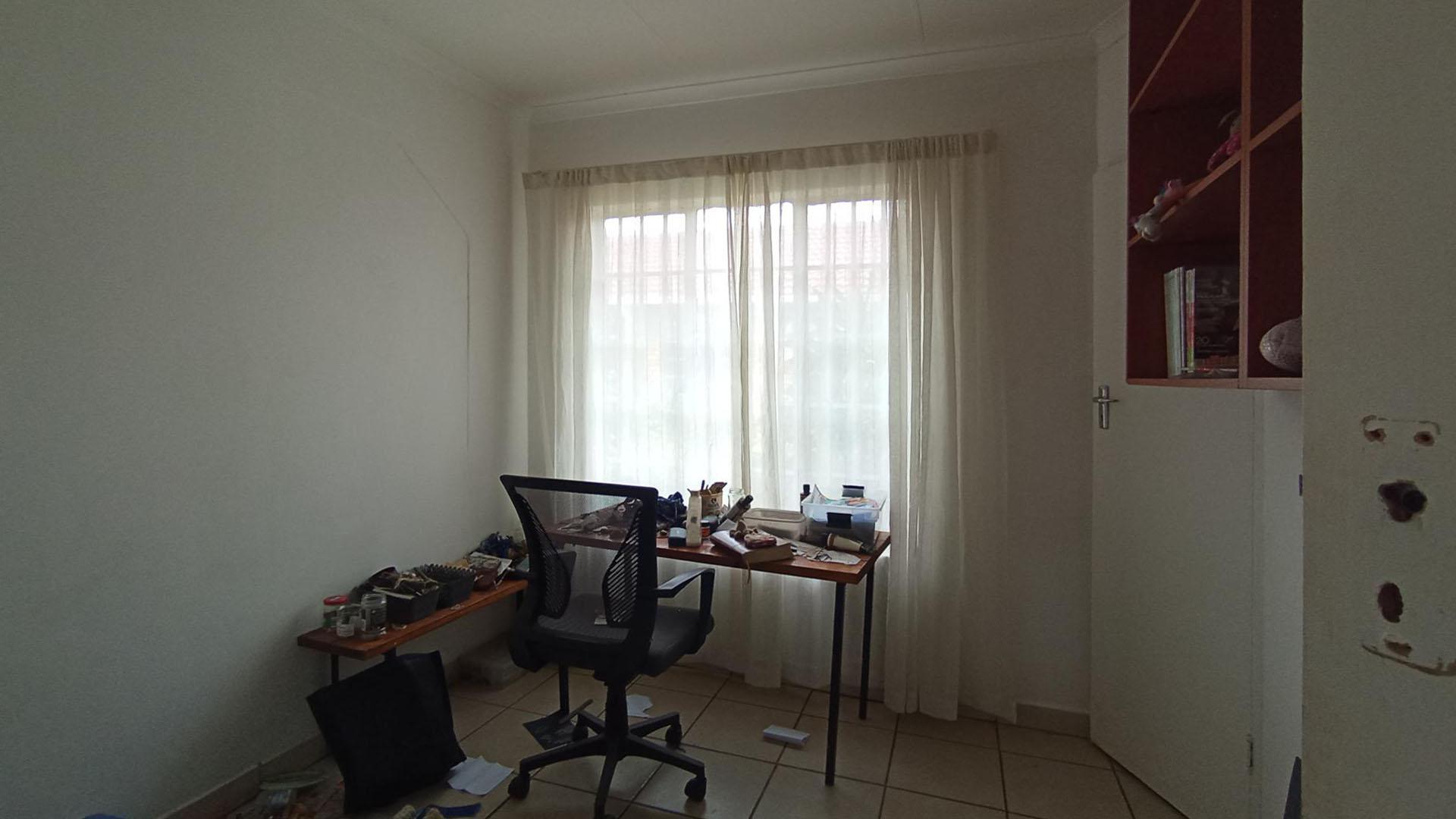 Study of property in Hesteapark