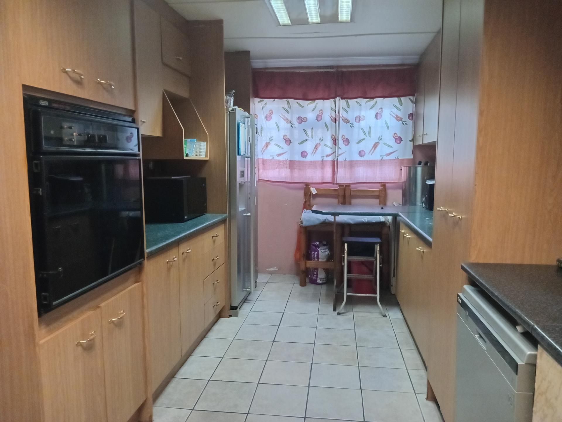  of property in Grassy Park