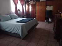  of property in Grassy Park