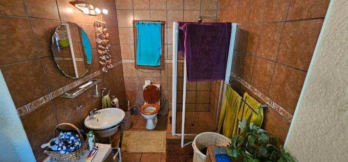 2 Bedroom Simplex for Sale and to Rent For Sale in Birchleigh - MR695578
