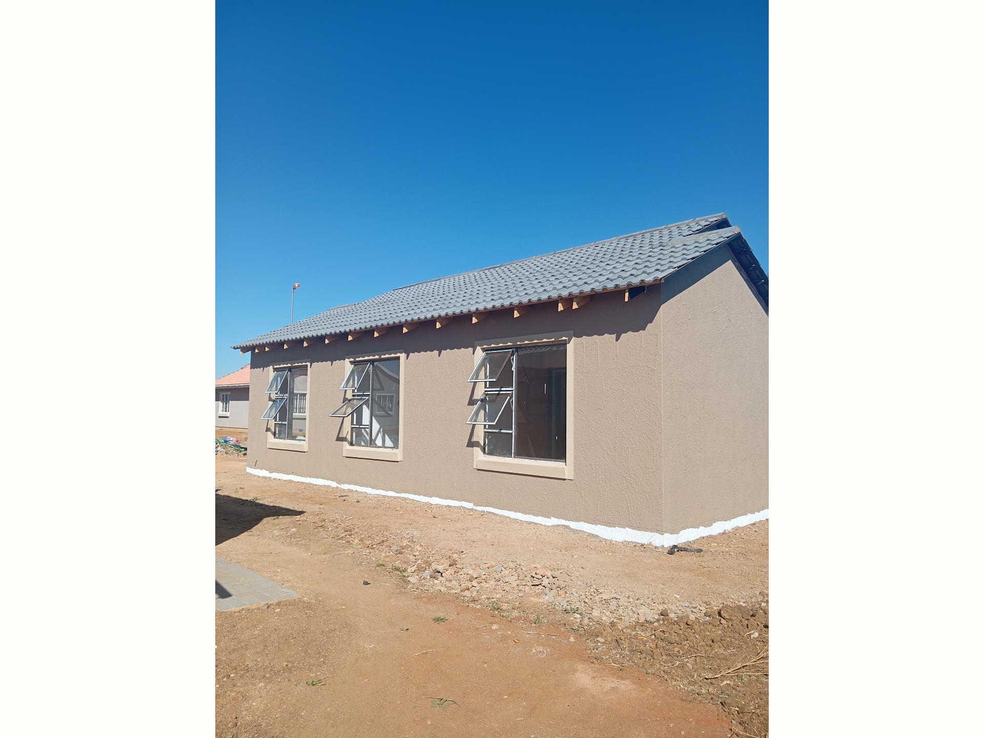  of property in Westonaria